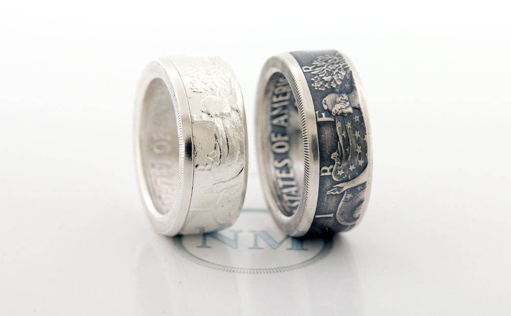 2013 Silver Dollar Coin Ring SAE American Eagle Size 10-24 Silver 